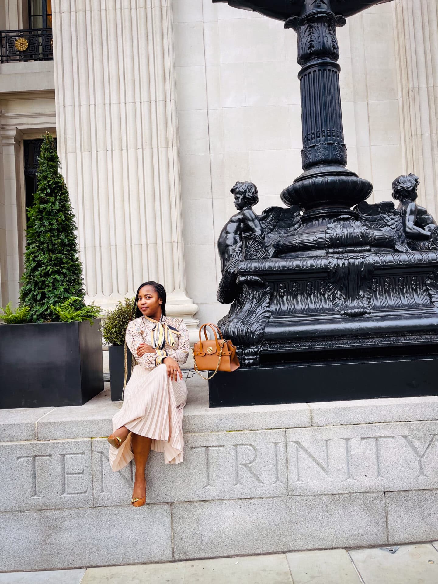 pleated skirt outfit- neutral colours